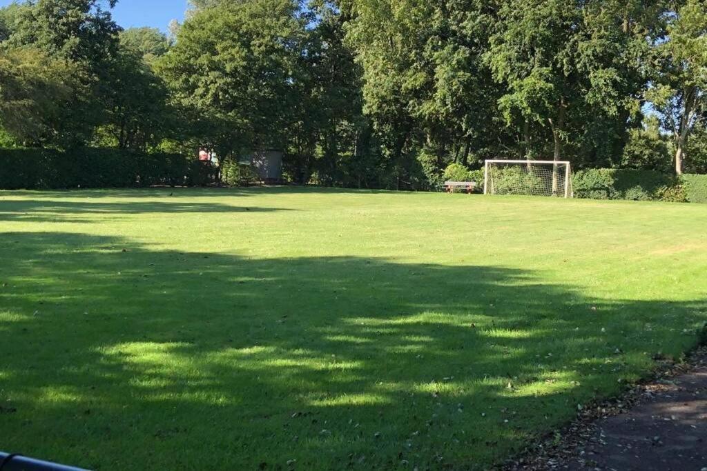 Vakantiehuis De Schelp Op Rustig Park Noordwijk Exteriér fotografie